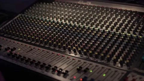Learn to Mix Live Sound