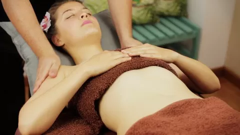 Learn the true technique of Balinese therapeutic massage