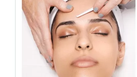 Everything you need to know about dermaplaning treatment
