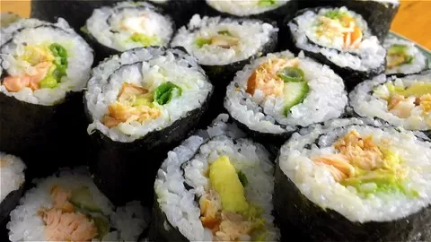 How To Make Sushi Quickly & Easily In 60 Minutes or Less