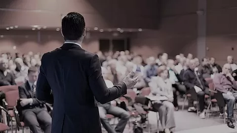 Overcome fear of public speaking and tell stories that move people