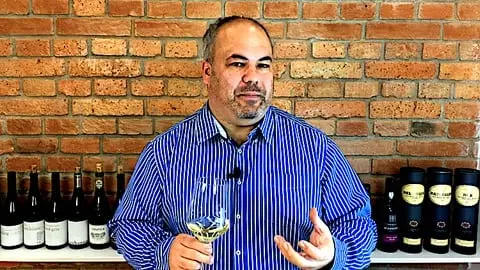Winemaker Mike Mazey provides this comprehensive training at WSET Wine Level 2 (unofficial)