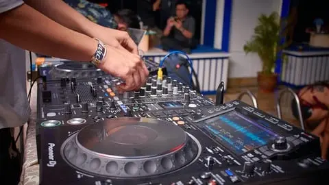Learn How To DJ Using Rekordbox